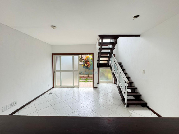 Imagem Casa de Condomínio com 3 Quartos à Venda, 103 m² em Palmeiras - Cabo Frio Imagem Casa de Condomínio com 3 Quartos à Venda, 103 m² em Palmeiras - Cabo Frio
