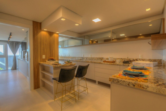 Imagem Apartamento com 3 Quartos à Venda, 312 m² em Vila Assunção - Porto Alegre Imagem Apartamento com 3 Quartos à Venda, 312 m² em Vila Assunção - Porto Alegre