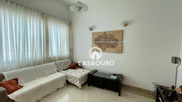Imagem Casa com 7 Quartos à Venda, 400 m² em São Lucas - Belo Horizonte Imagem Casa com 7 Quartos à Venda, 400 m² em São Lucas - Belo Horizonte