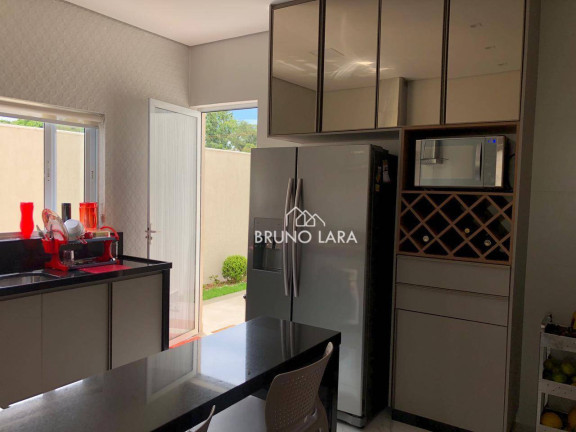 Imagem Casa com 4 Quartos à Venda, 326 m² em Condomínio Portal Do Igarapé - Igarapé Imagem Casa com 4 Quartos à Venda, 326 m² em Condomínio Portal Do Igarapé - Igarapé