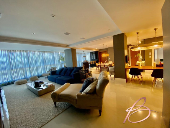 Imagem Apartamento com 4 Quartos à Venda, 190 m² em Centro - Balneário Camboriú Imagem Apartamento com 4 Quartos à Venda, 190 m² em Centro - Balneário Camboriú