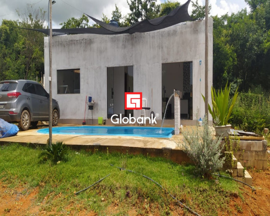 Imagem Imóvel com 2 Quartos à Venda, 150 m² em Juramento - Montes Claros