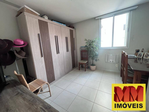 Imagem Apartamento com 4 Quartos à Venda, 217 m² em Braga - Cabo Frio