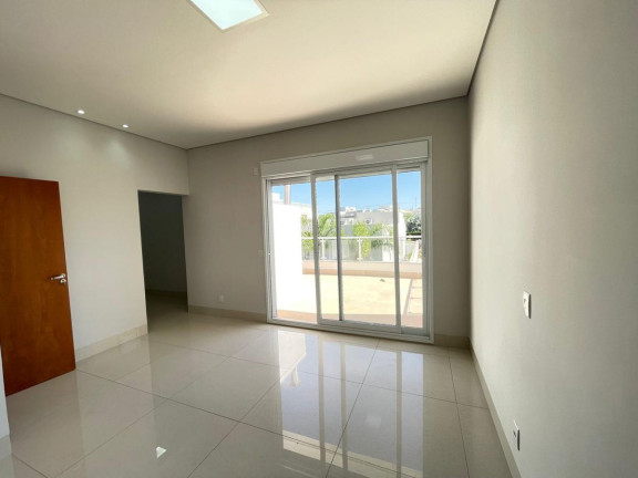 Imagem Casa com 3 Quartos à Venda, 375 m² em Jardim Itália - Cuiabá