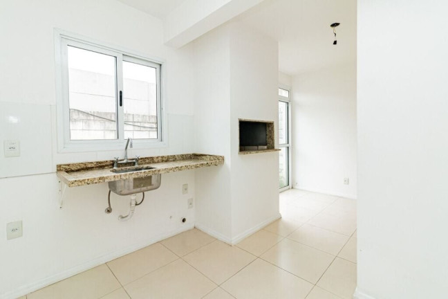Imagem Casa com 4 Quartos à Venda, 173 m² em Jardim Itu - Porto Alegre Imagem Casa com 4 Quartos à Venda, 173 m² em Jardim Itu - Porto Alegre
