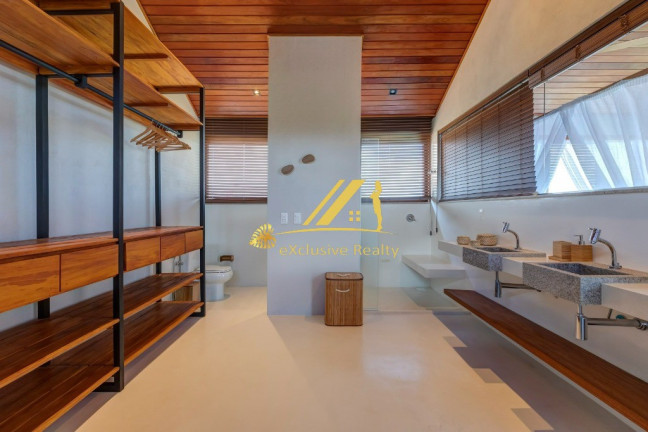 Imagem Imóvel com 5 Quartos à Venda, 400 m² em Praia Do Forte - Mata De São João Imagem Imóvel com 5 Quartos à Venda, 400 m² em Praia Do Forte - Mata De São João