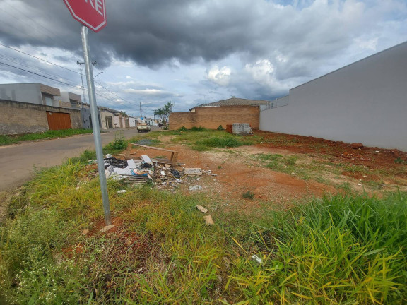 Terreno à Venda, 225 m² em Residencial Vale Do Sol - Anápolis