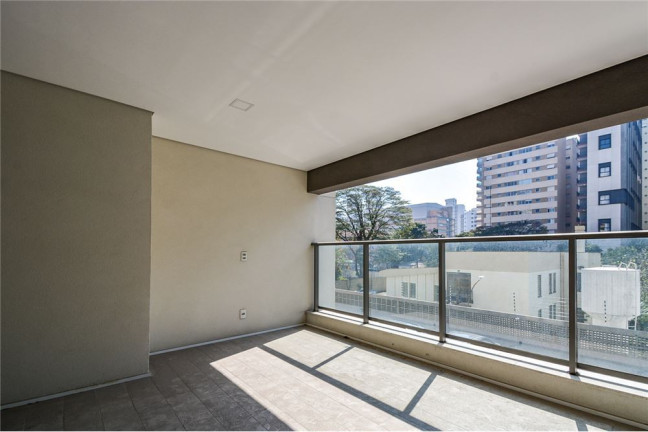 Imagem Imóvel com 3 Quartos à Venda,  em Moema - São Paulo