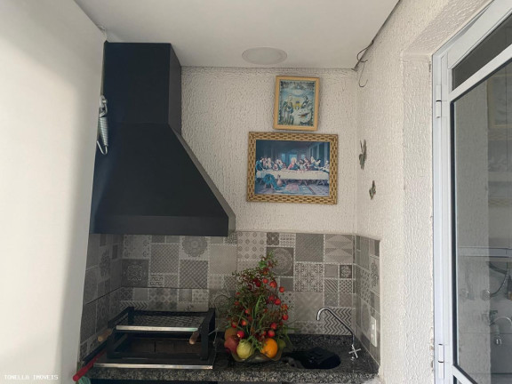 Imagem Apartamento com 2 Quartos à Venda, 54 m² em Rochdale
