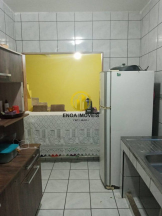 Imagem Casa com 2 Quartos à Venda, 70 m² em Vila Caraguata - Cubatão