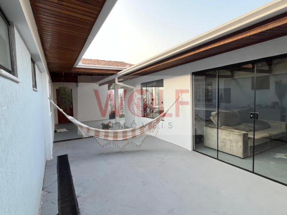 Imagem Casa com 3 Quartos à Venda, 340 m² em Santa Felicidade - Curitiba