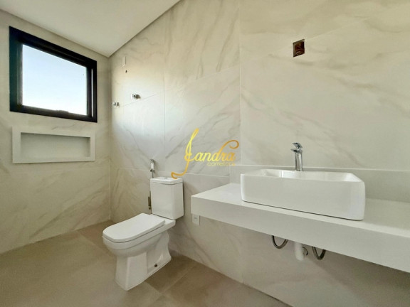 Casa de Condomínio com 4 Quartos à Venda, 200 m² em Centro - Xangri-la