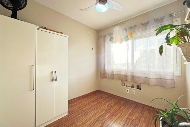 Imagem Apartamento com 3 Quartos à Venda, 82 m² em Santana - Porto Alegre