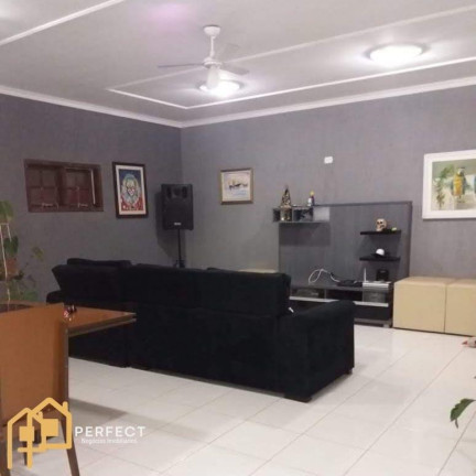 Imagem Casa com 3 Quartos à Venda, 450 m² em Loteamento Quinta Das Frutas - Taubaté