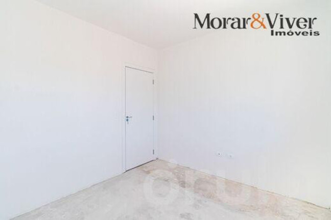Imagem Sobrado com 3 Quartos à Venda, 102 m² em Uberaba - Curitiba