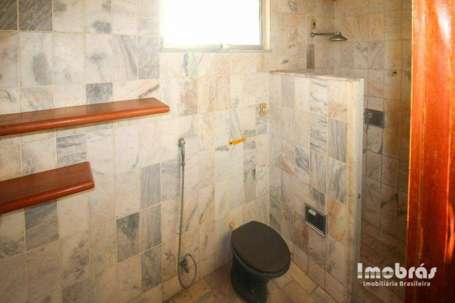 Imagem Casa com 4 Quartos à Venda, 368 m² em Parquelândia - Fortaleza Imagem Casa com 4 Quartos à Venda, 368 m² em Parquelândia - Fortaleza