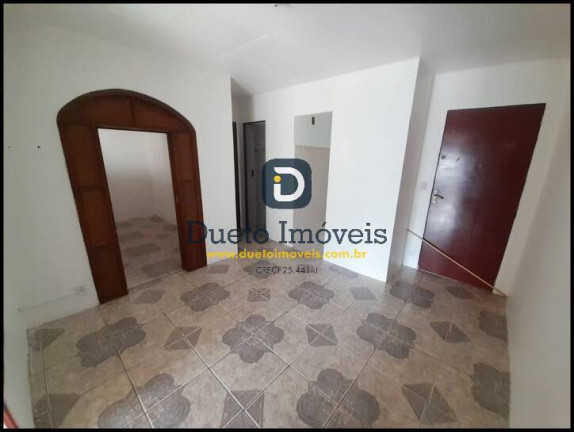 Apartamento com 2 Quartos à Venda,  em Tancredo Neves - Santa Maria