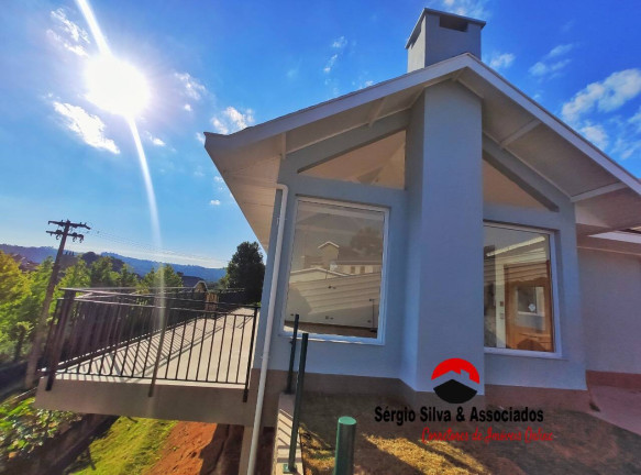 Imagem Casa com 3 Quartos à Venda, em Campos Do Jordão Imagem Casa com 3 Quartos à Venda, em Campos Do Jordão