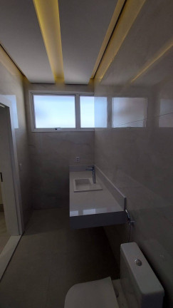 Imagem Casa com 3 Quartos à Venda, 477 m² em Condomínio Florais Itália - Cuiabá
