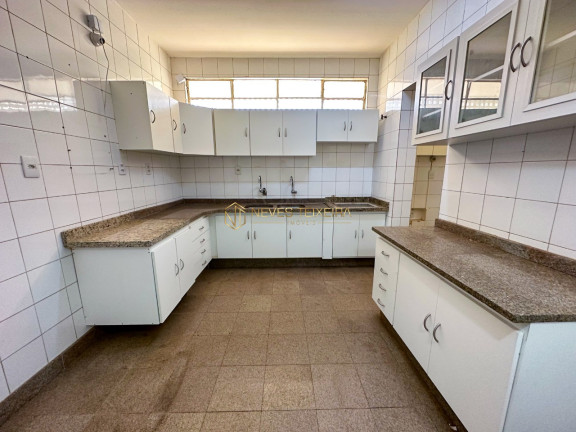 Imagem Apartamento com 3 Quartos à Venda, 161 m² em Asa Sul - Brasília Imagem Apartamento com 3 Quartos à Venda, 161 m² em Asa Sul - Brasília