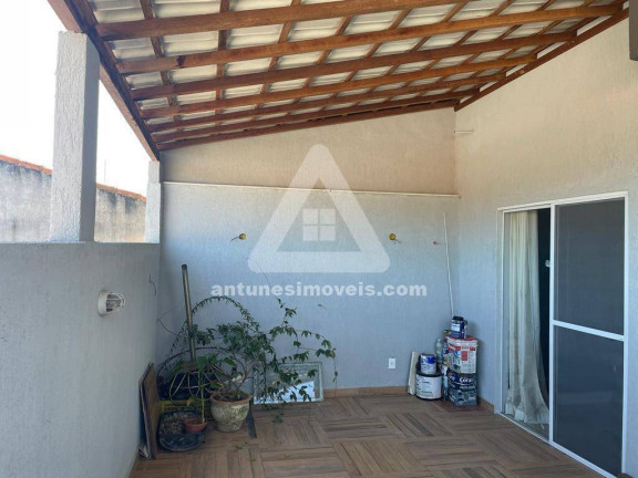 Imagem Casa com 4 Quartos à Venda, 150 m² em Palmeiras - Cabo Frio Imagem Casa com 4 Quartos à Venda, 150 m² em Palmeiras - Cabo Frio