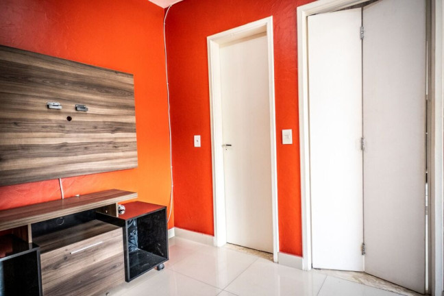 Imagem Apartamento com 2 Quartos à Venda, 42 m² em Santo Antônio - Porto Alegre