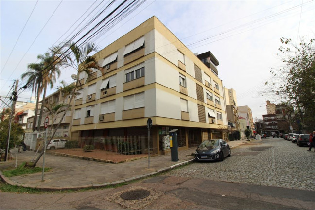 Imóvel com 3 Quartos à Venda,  em Rio Branco - Porto Alegre