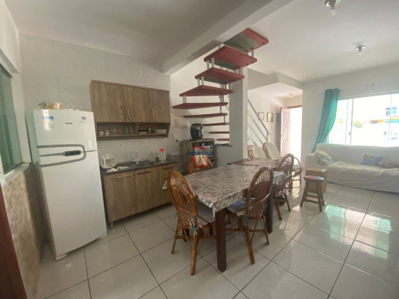 Imagem Sobrado com 3 Quartos à Venda, 150 m² em Ingleses Do Rio Vermelho - Florianópolis