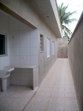 Imagem Casa com 2 Quartos à Venda, 180 m² em Cidade Nova Peruíbe - Peruíbe