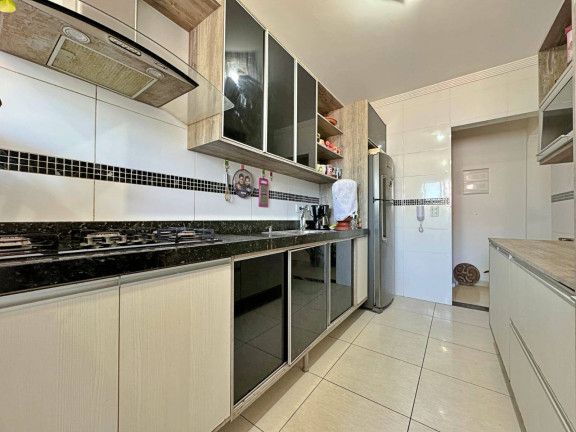 Imagem Apartamento com 2 Quartos à Venda,  em Ocian - Praia Grande