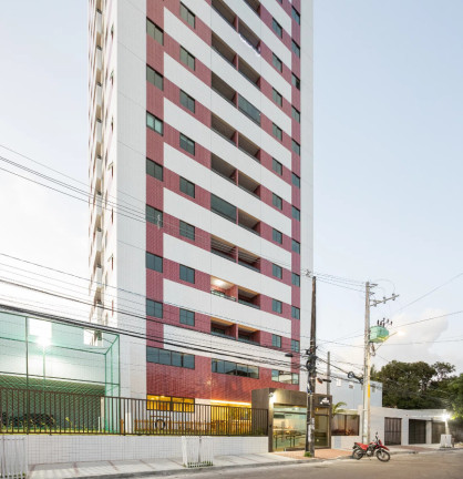 Apartamento com 3 Quartos à Venda, 61 m² em Zumbi - Recife