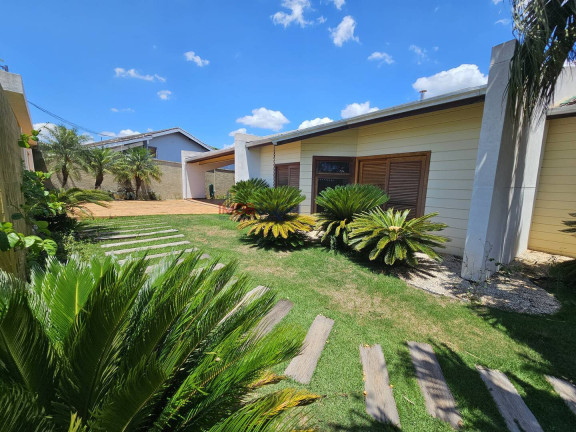 Imagem Casa com 3 Quartos à Venda, 600 m² em Jardim São Nicolau - Atibaia Imagem Casa com 3 Quartos à Venda, 600 m² em Jardim São Nicolau - Atibaia