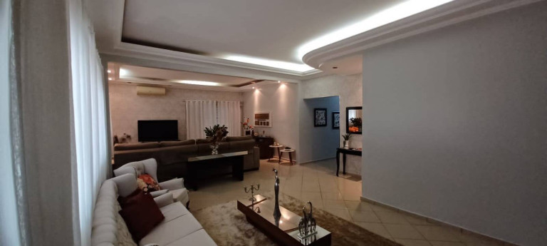Imagem Casa com 4 Quartos à Venda, 1.800 m² em Centro - Cedral