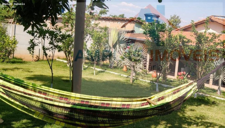 Imagem Casa com 2 Quartos à Venda, 380 m² em Martinho Campos