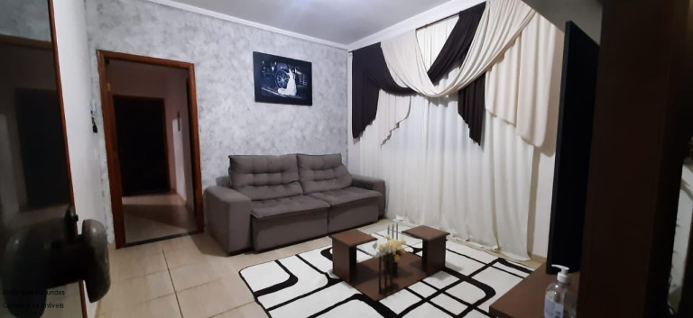 Imagem Casa com 3 Quartos à Venda, 200 m² em Jardim Campos Elísios - Poços De Caldas