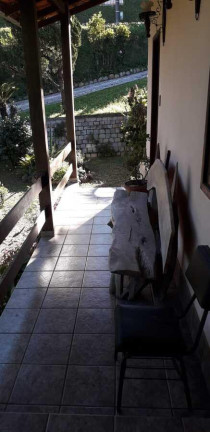Imagem Casa com 4 Quartos à Venda, 194 m² em América - Joinville Imagem Casa com 4 Quartos à Venda, 194 m² em América - Joinville