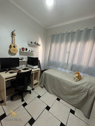 Imagem Casa com 3 Quartos à Venda, 206 m² em Vila Taveirópolis - Campo Grande Imagem Casa com 3 Quartos à Venda, 206 m² em Vila Taveirópolis - Campo Grande
