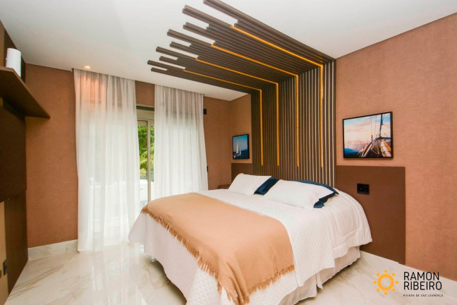 Imagem Imóvel com 6 Quartos à Venda,  em Riviera - Bertioga