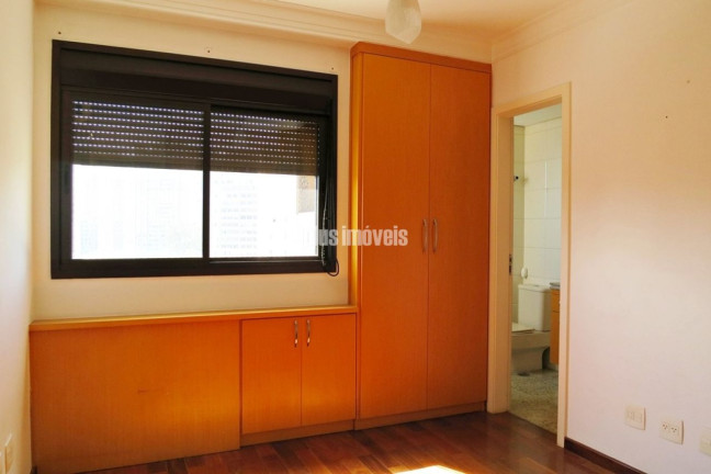 Imagem Apartamento com 3 Quartos à Venda, 220 m² em Morumbi - São Paulo Imagem Apartamento com 3 Quartos à Venda, 220 m² em Morumbi - São Paulo