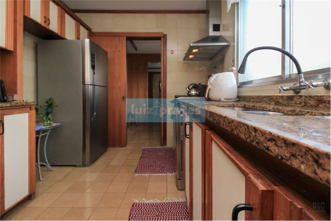 Imagem Apartamento com 4 Quartos à Venda, 217 m² em Higienópolis - Porto Alegre