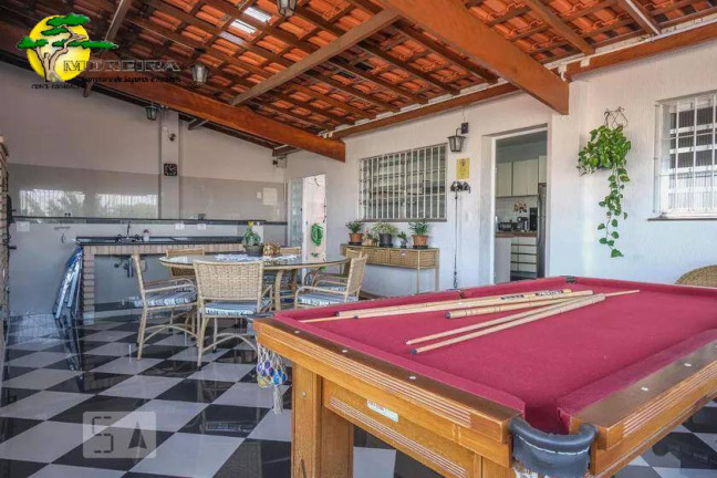 Imagem Sobrado com 4 Quartos à Venda, 225 m² em Vila Roque - São Paulo