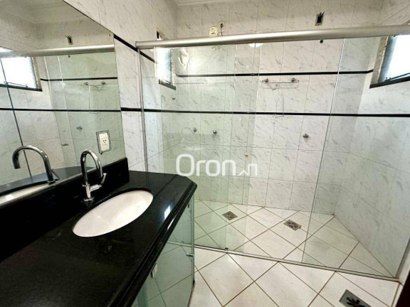 Imagem Sobrado com 4 Quartos à Venda, 540 m² em Setor Central - Senador Canedo Imagem Sobrado com 4 Quartos à Venda, 540 m² em Setor Central - Senador Canedo