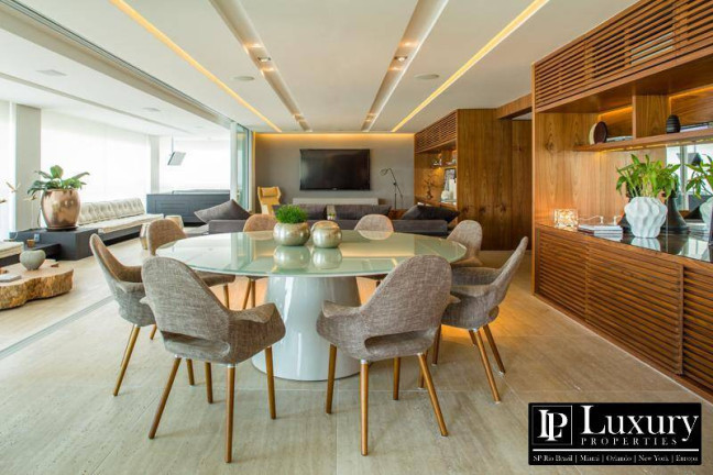 Imagem Apartamento com 4 Quartos à Venda, 352 m² em Pinheiros - São Paulo Imagem Apartamento com 4 Quartos à Venda, 352 m² em Pinheiros - São Paulo