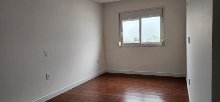 Imagem Apartamento com 3 Quartos à Venda, 146 m² em Centro - Tramandaí Imagem Apartamento com 3 Quartos à Venda, 146 m² em Centro - Tramandaí