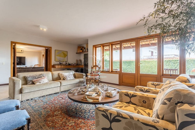 Imagem Casa com 4 Quartos à Venda, 465 m² em Jardim Leonor - São Paulo Imagem Casa com 4 Quartos à Venda, 465 m² em Jardim Leonor - São Paulo