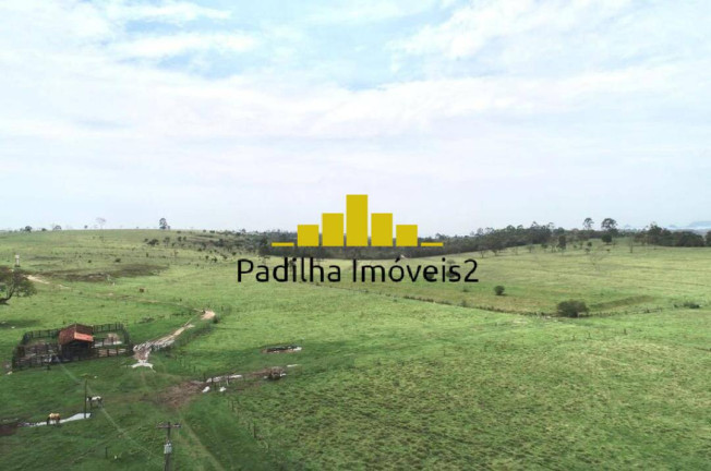 Imagem Fazenda à Venda, 294 m² em Bofete Imagem Fazenda à Venda, 294 m² em Bofete
