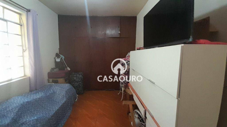 Imagem Casa com 3 Quartos à Venda, 200 m² em Santa Efigênia - Belo Horizonte Imagem Casa com 3 Quartos à Venda, 200 m² em Santa Efigênia - Belo Horizonte