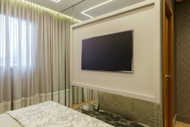 Imagem Imóvel com 3 Quartos à Venda, 129 m² em Bacacheri - Curitiba Imagem Imóvel com 3 Quartos à Venda, 129 m² em Bacacheri - Curitiba