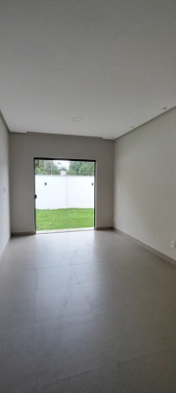 Imagem Casa com 3 Quartos à Venda, 190 m² em Ponta Negra - Manaus