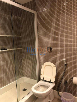Imagem Apartamento com 3 Quartos à Venda, 229 m² em Barra Da Tijuca - Rio De Janeiro